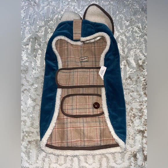 Woolrich Other - Woolrich plaid and blue fog coat size medium